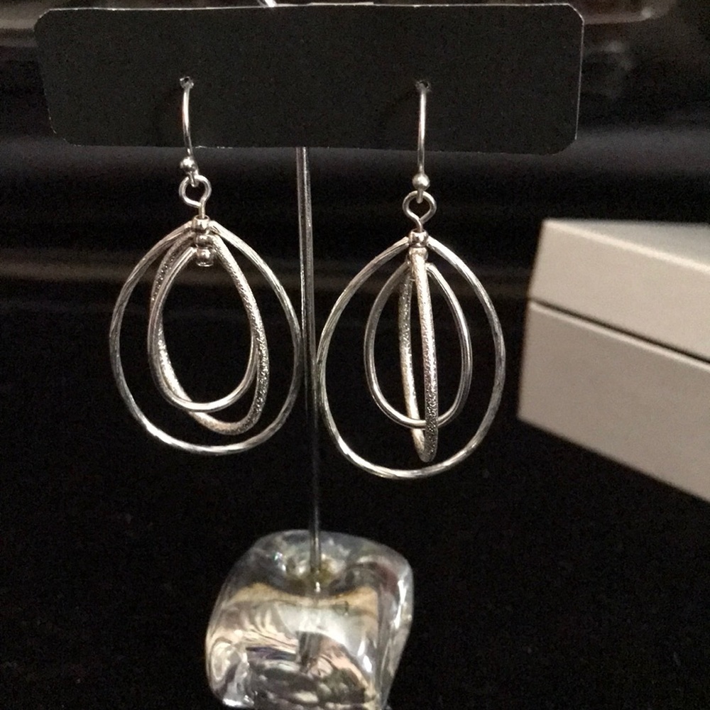 Silver Fashion Earrings.